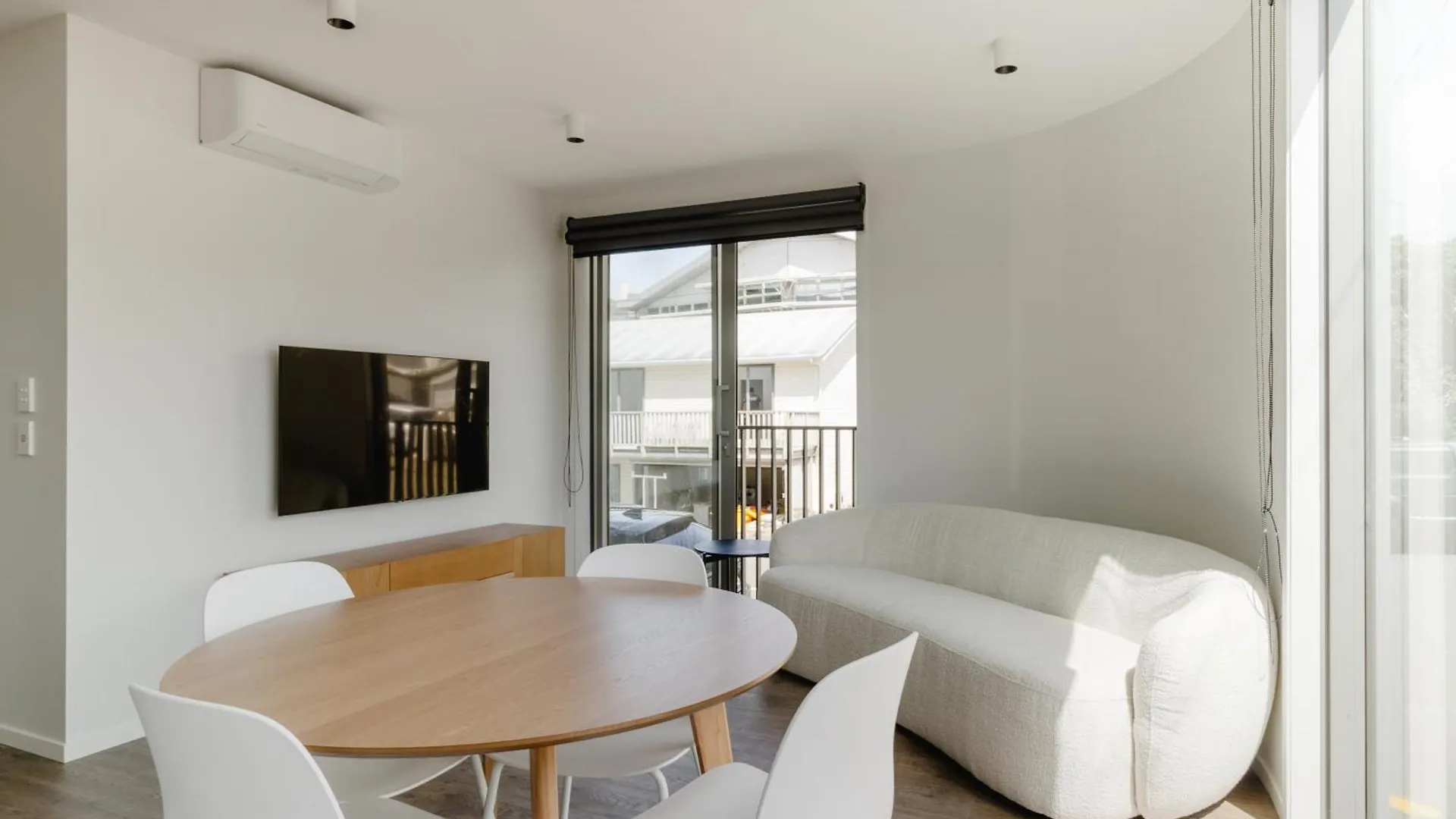 Brand New Wellington Central Apartments By Cp Collective 0*,